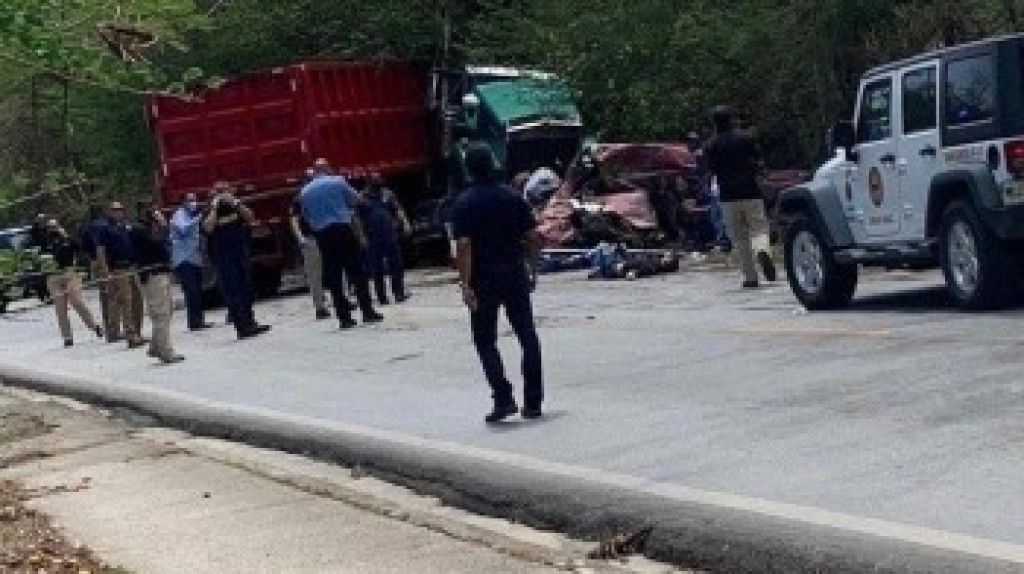  Identifican los dos menores muertos en accidente de auto en Juana D&iacute;az 