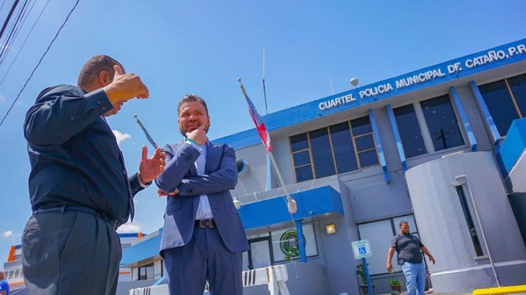  Alcalde de Cata&ntilde;o rechaza denuncias de polic&iacute;a municipal 