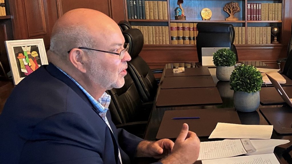  Proyecto elimina el IVU en alimentos preparados durante desastres naturales 