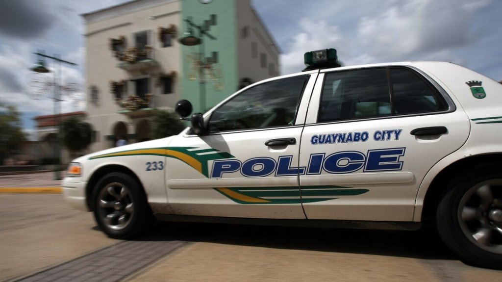  Hombre de 75 a&ntilde;os se ahorca en Guaynabo 