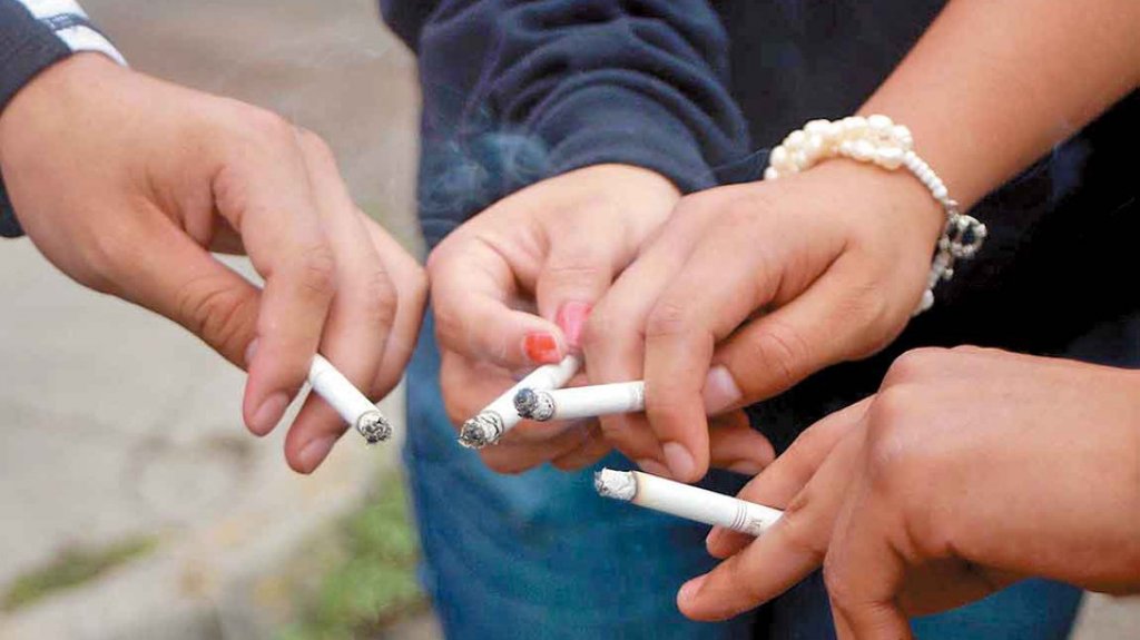  Prohibido por ley venta de productos de tabaco a menores de 21 a&ntilde;os 