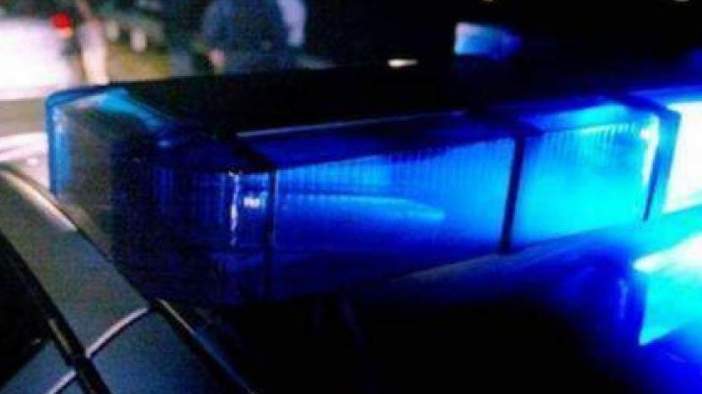  Rescatan grupo arrastrado en un Jeep por corriente de R&iacute;o Camuy 