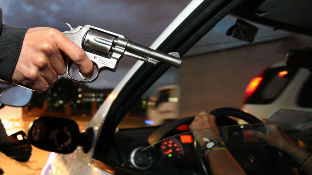  Reportan carjacking en carretera de Naguabo 