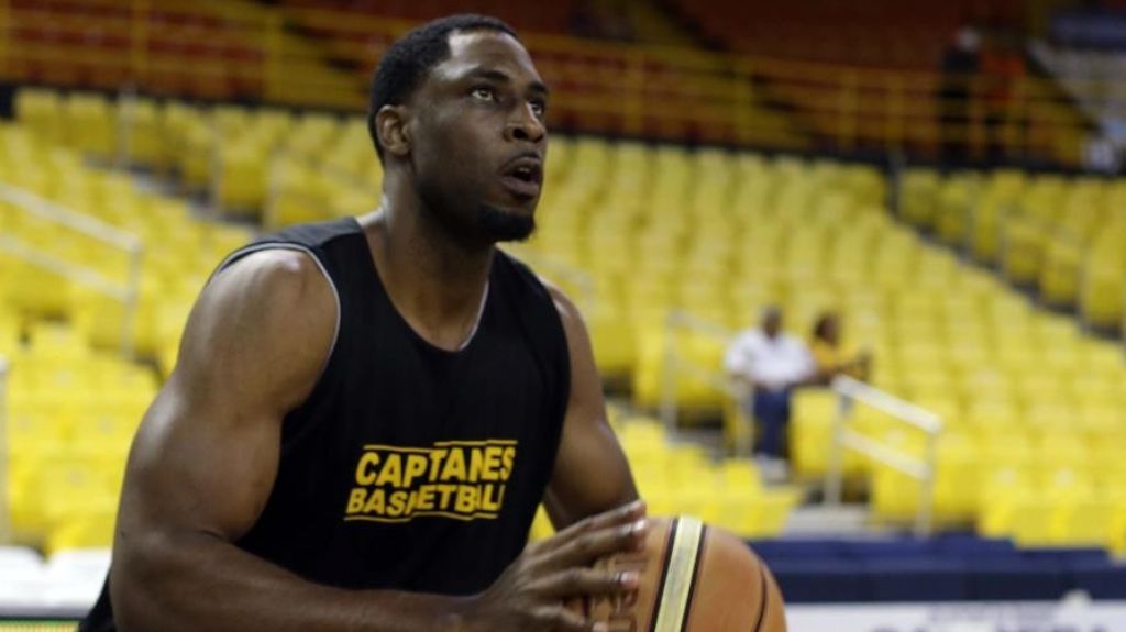  Bayam&oacute;n y Fajardo ganan en la carretera 