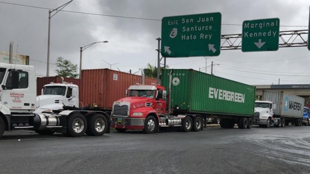  A&uacute;n sin resolverse problemas para despachar vagones a camioneros en zona portuaria 