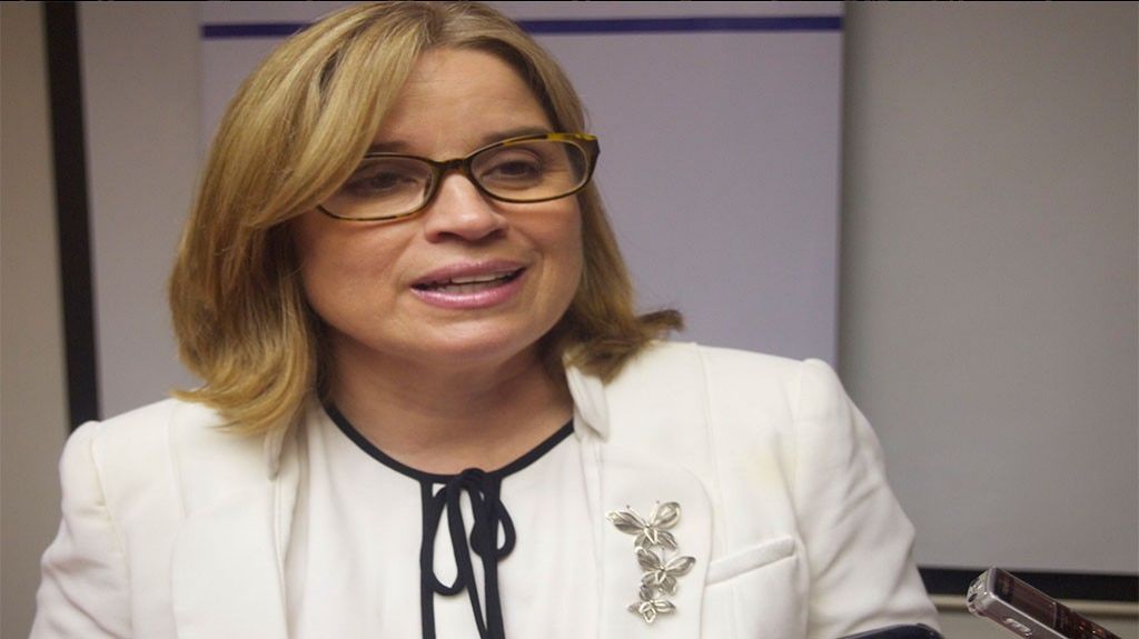  Carmen Yulin, hace compromiso con comunidad LGBTT 