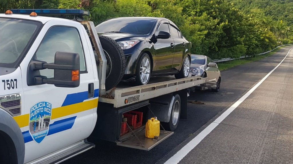  &iexcl;Se quedaron a pie! &ldquo;chamaquito&rdquo; de 17 a&ntilde;os regateando en los t&uacute;neles de Maunabo 