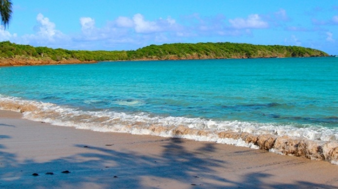 Playas del norte y noreste de la isla continuarÃ¡n experimentando un riesgo alto de corrientes submarinas hasta esta noche
