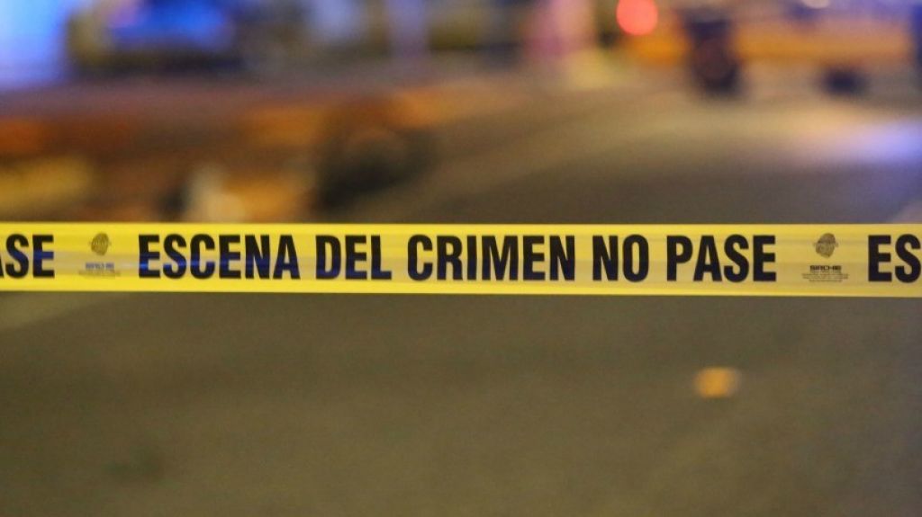  Tres mujeres y un ni&ntilde;o heridos por octogenario que choc&oacute; supermercado en Corozal 