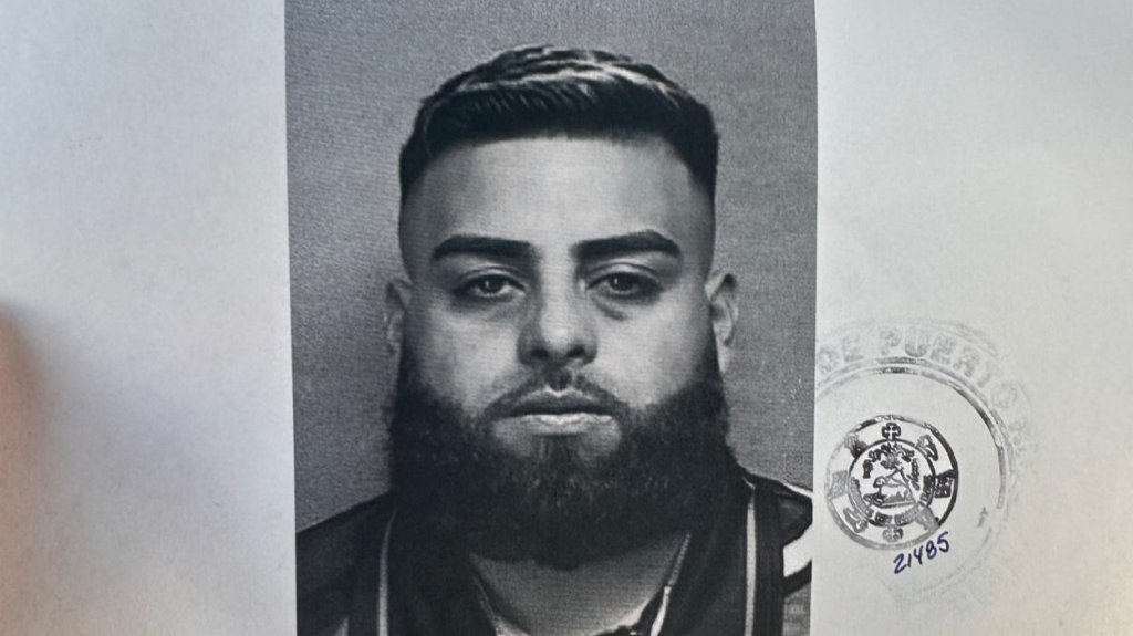  Trato de salir de listo con una motora robada de un difunto, pero no le salió muy bien 