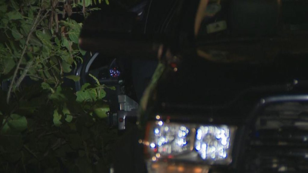  Video: Encuentran en Lo&iacute;za el cuerpo de un hombre dentro del ba&uacute;l de un carro robado 