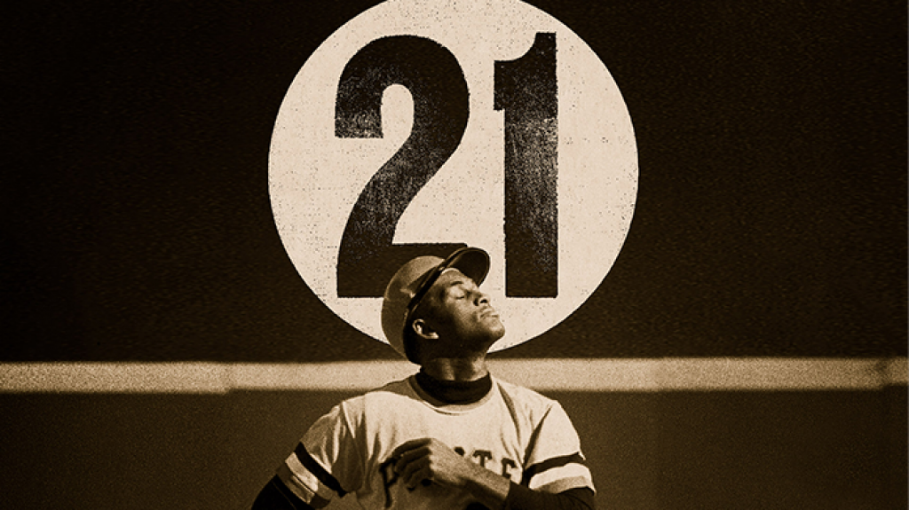  Buscan designar la carretera 21 en San Juan con el nombre de Roberto Clemente 