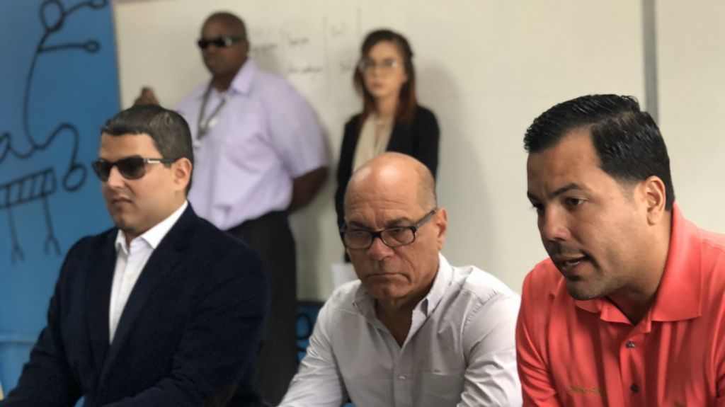  Alcalde de Santa Isabel dice administrar&iacute;a escuela que Educaci&oacute;n va a cerrar&nbsp; 