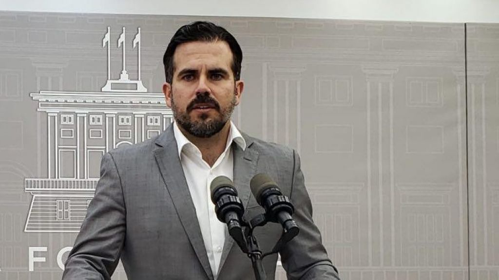  Gobernador acude a Washington a deponer ante audiencia de Comit&eacute; de Recursos Naturales de la C&aacute;mara federal 