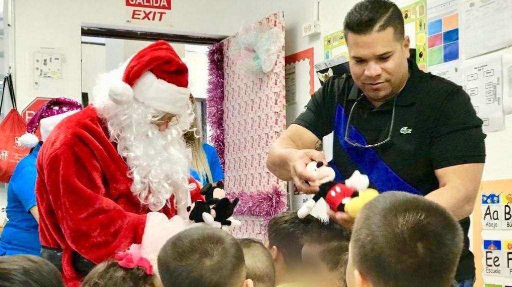  Reparten juguetes a ni&ntilde;os en centros Head Starts de Arecibo y Hatillo 