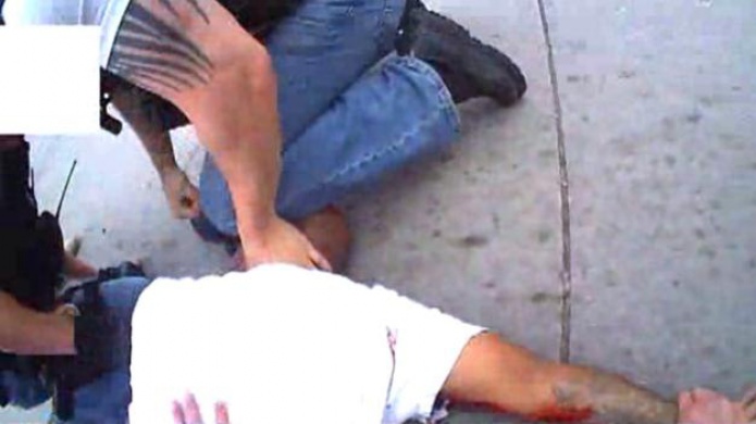 Revelan fuerte video de policÃ­a que mata "por accidente" a un afroamericano