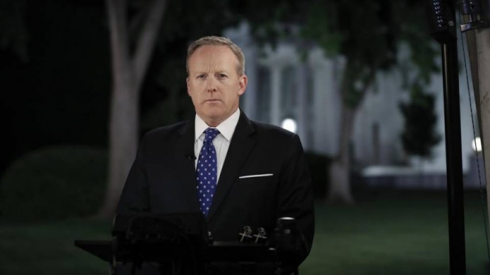 Despido del jefe del FBI revela caos en equipo de comunicaciÃ³n de Trump