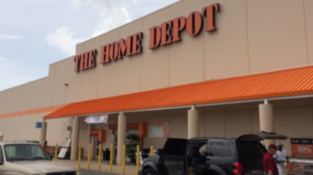  Acusan a mujer por apropiarse de 127,449 d&oacute;lares de tienda donde trabajaba en Caguas 