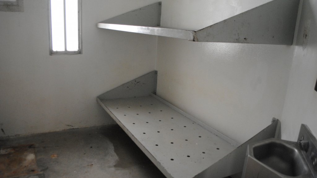  Muere en prisi&oacute;n el joven que mat&oacute; a un compa&ntilde;ero en un ba&ntilde;o escolar de EEUU 