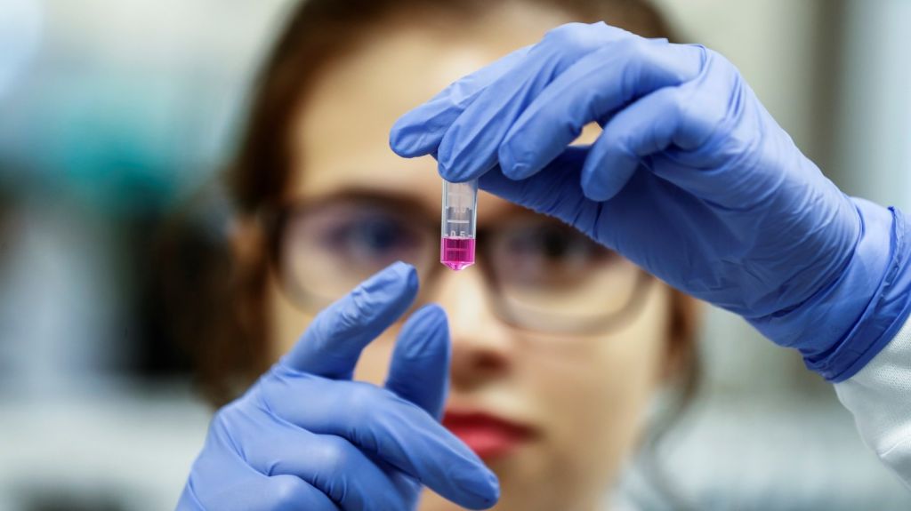  Farmac&eacute;utica Moderna muestra resultados esperanzadores en vacuna contra COVID 