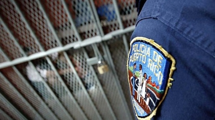 A prisiÃ³n a joven de 18 aÃ±os que asaltÃ³ cuchillo en mano a una mujer en Jayuya