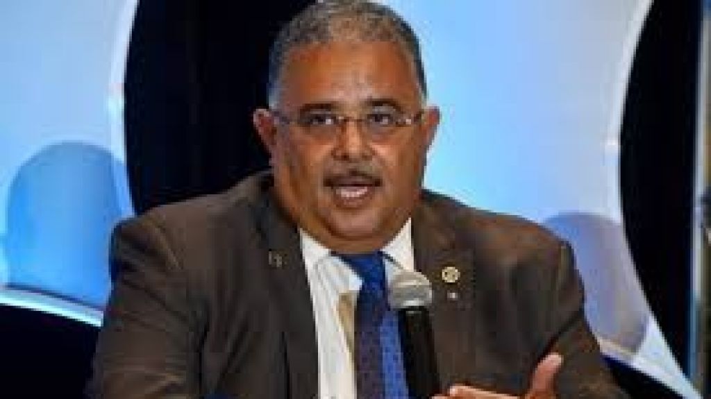  Salud exhorta a las personas con condiciones de salud a prepararse ante el posible paso de la tormenta tropical Karen 