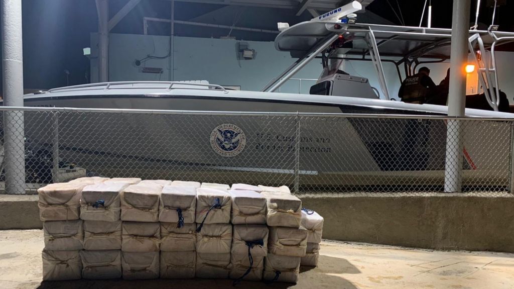  Federales incautan 34 bloques de coca&iacute;na por el Este de la isla 