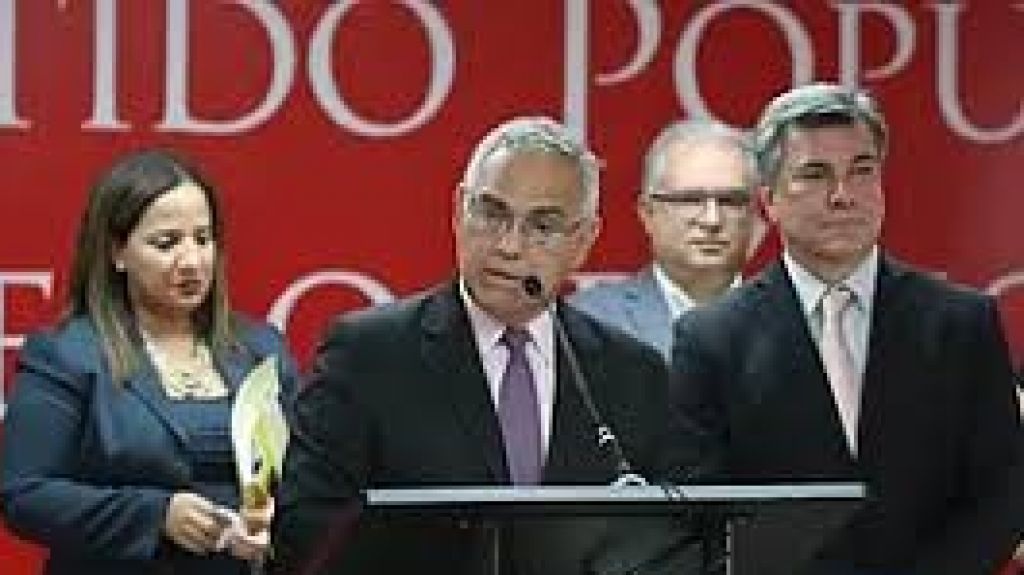  Comisionado Electoral PPD presenta moci&oacute;n que 'desmiente' a Norma Burgos 