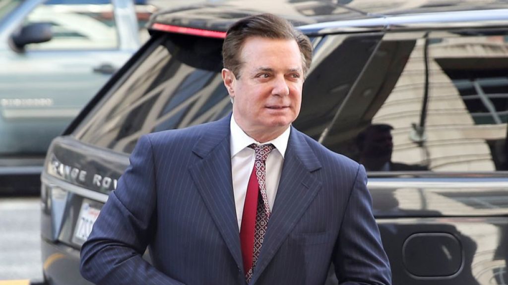  Juez env&iacute;a a prisi&oacute;n al exjefe de campa&ntilde;a de Trump, Paul Manafort 