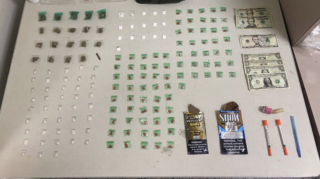  Arrestan con drogas a una mujer en Pe&ntilde;uelas 