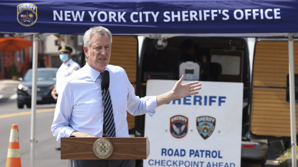  Nueva York anuncia plan para reformar las &ldquo;pr&aacute;cticas racistas&ldquo; de la polic&iacute;a 