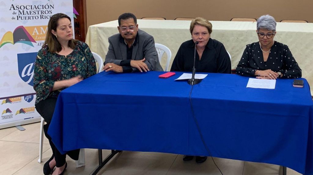  Asociaci&oacute;n de Maestros radica demanda contra secretario del DE para que pague la Carrera Magisterial 