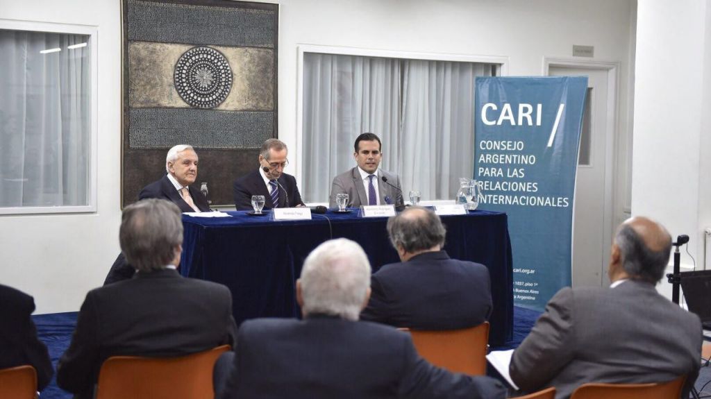  Rossell&oacute; Nevares ofrece mensaje ante el Consejo Argentino para las Relaciones Internacionales 