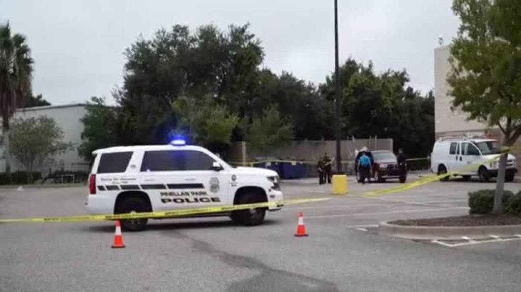  Video: Asesinan de varios disparos a un empleado de tienda Walmart en Florida 