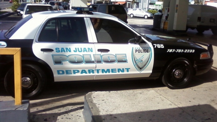 Mujer Policia municipal de San Juan evita que niÃ±o de 8 aÃ±os se quite la vida