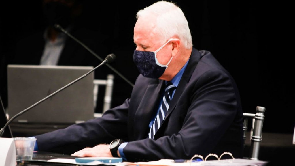  No le complace al Comit&eacute; de Transici&oacute;n el manejo del sistema de Salud de SJ 