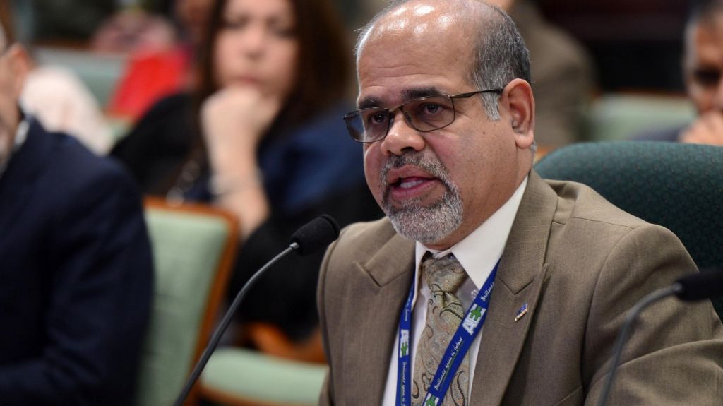  Alcaldes levantan bandera sobre si privatizaci&oacute;n de la AEE los pondr&aacute; a pagar m&aacute;s por la luz 