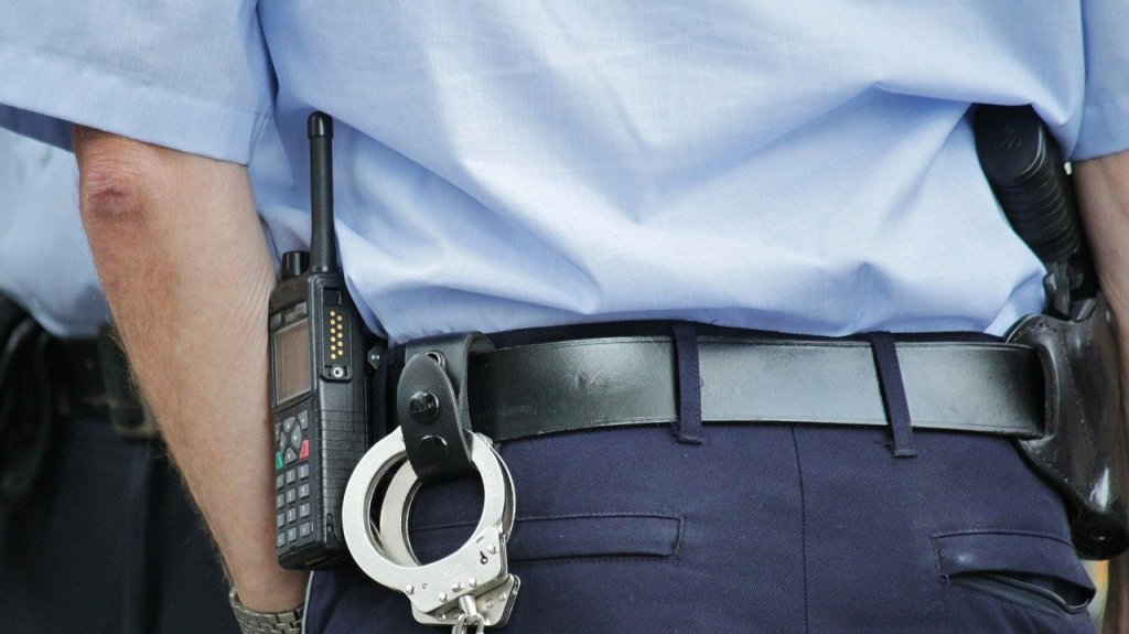  Detienen a un hombre en Cabo Rojo por golpear a su esposa 