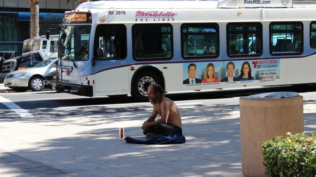  Suman cargos a presunto asesino de mendigos en California 