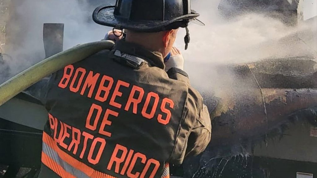  Pelea entre hermanos termina con una residencia quemada en Guayama 