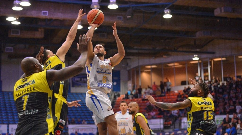  Vaqueros se despegan en el primer lugar y Humacao defiende su cancha 