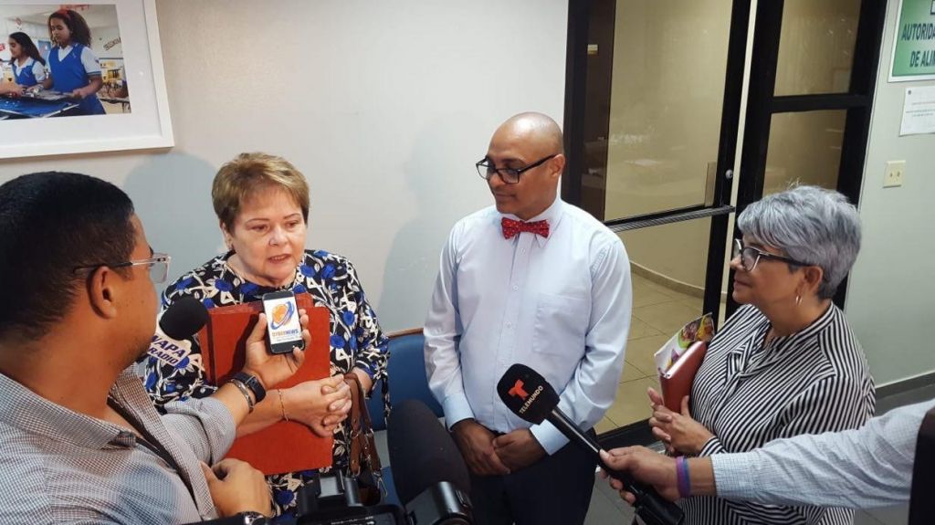  Secretario interino de Educaci&oacute;n exige validaci&oacute;n de certificaciones para pagos en la agencia y evaluaci&oacute;n de todos los contratos 