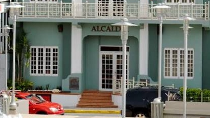 San SebastiÃ¡n entregarÃ¡ hoy bonos de Navidad de mil dÃ³lares a empleados municipales