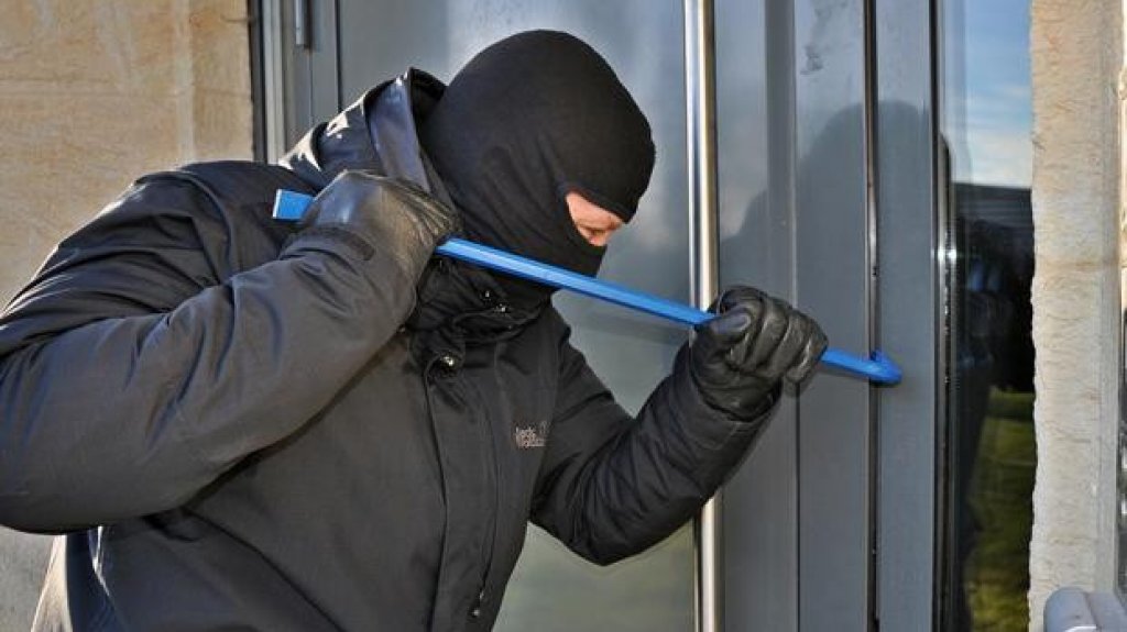  Robo domiciliario en Puerto Nuevo 