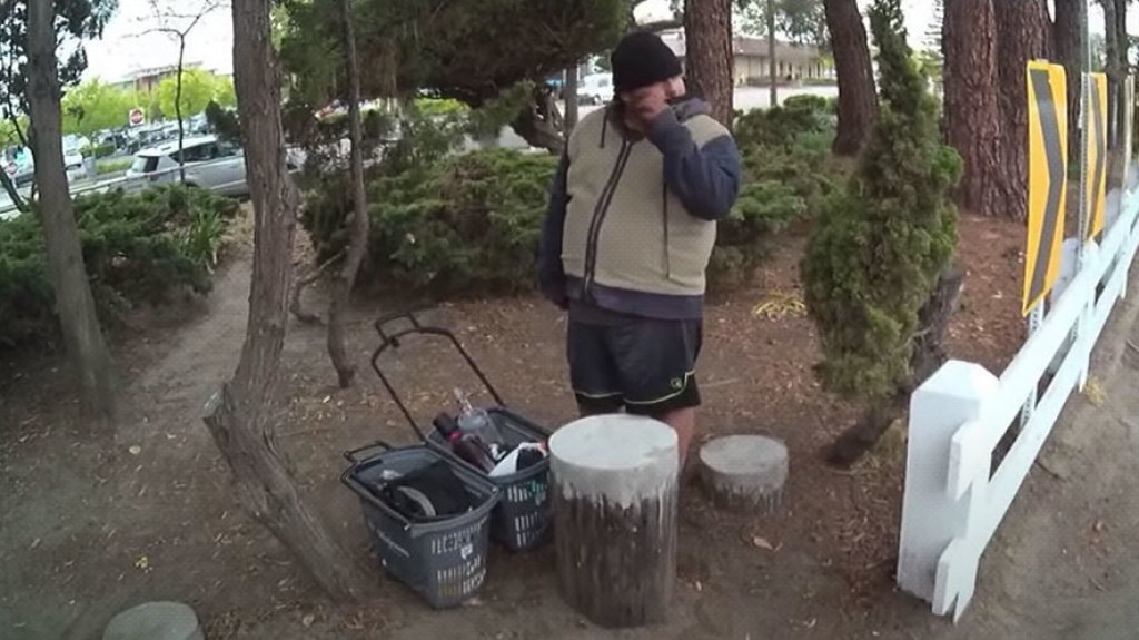  VIDEO: Un hombre hispano muere luego de que un polic&iacute;a presionara la rodilla sobre su espalda durante su arresto en EE.UU. 