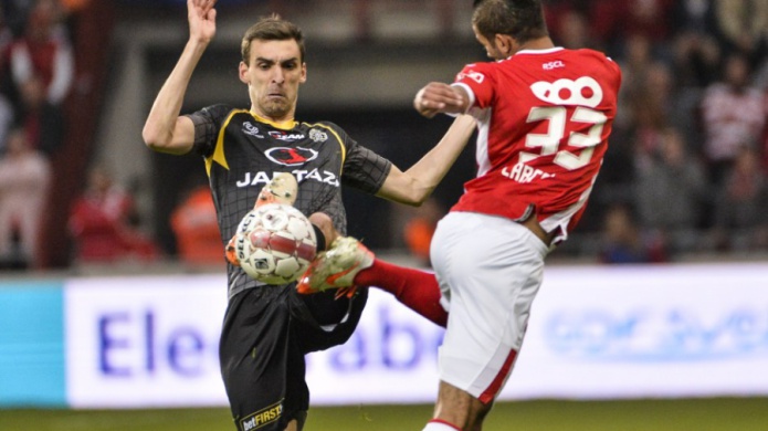 El futbolista Gregory Mertens muriÃ³ tras sufrir un ataque al corazÃ³n en la cancha