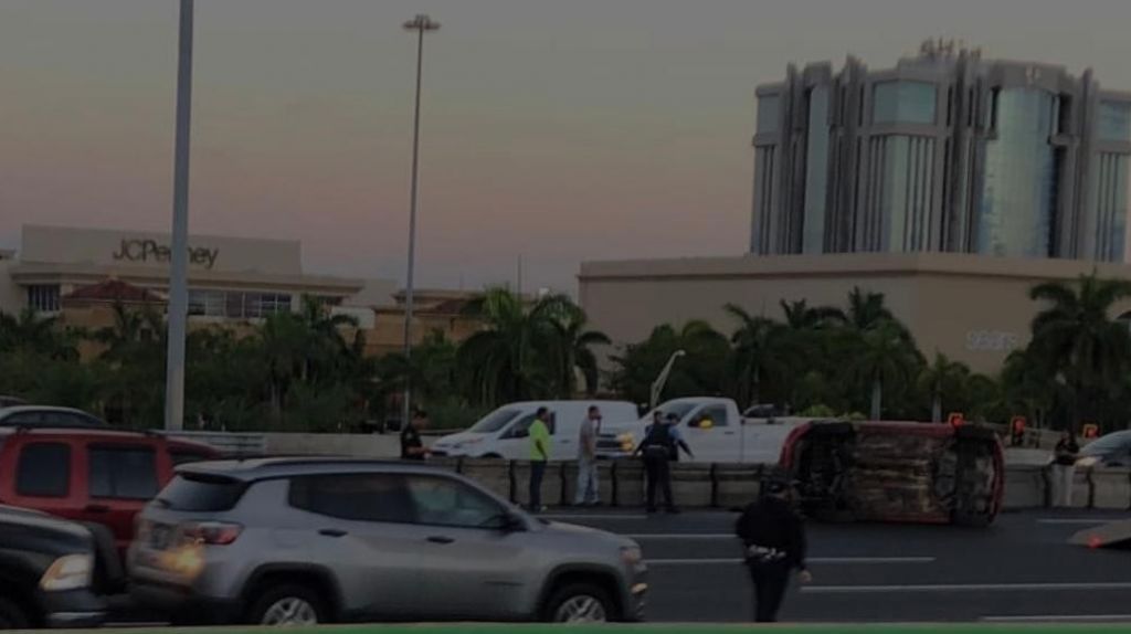  Dos accidentes de transito simultaneas en expres&oacute; Las Am&eacute;ricas 