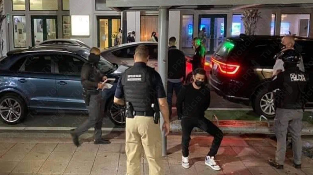  Jefe de los municipales en San Juan, &ldquo;Detiene&rdquo; Borracho&rdquo; que impact&oacute; un auto y luego su patrulla en Condado 