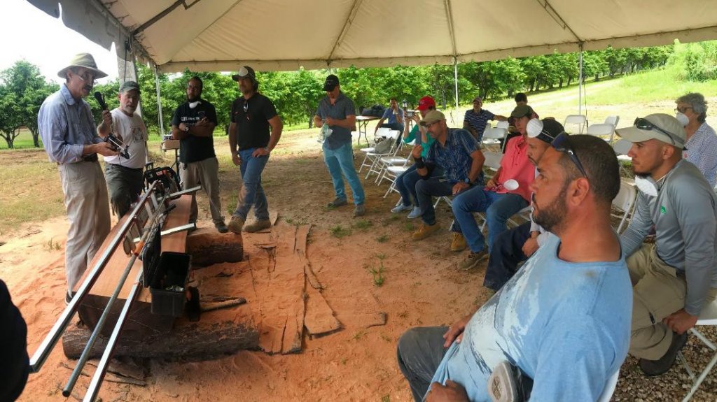  Servicio Forestal del USDA apoya innovador proyecto de desarrollo econ&oacute;mico y conservaci&oacute;n de bosques en Puerto Rico 