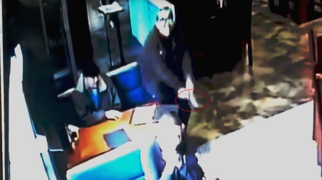 FUERTE VIDEO: Oficial antidrogas fue asesinado a balazos dentro de un restaurante en MÃ©xico